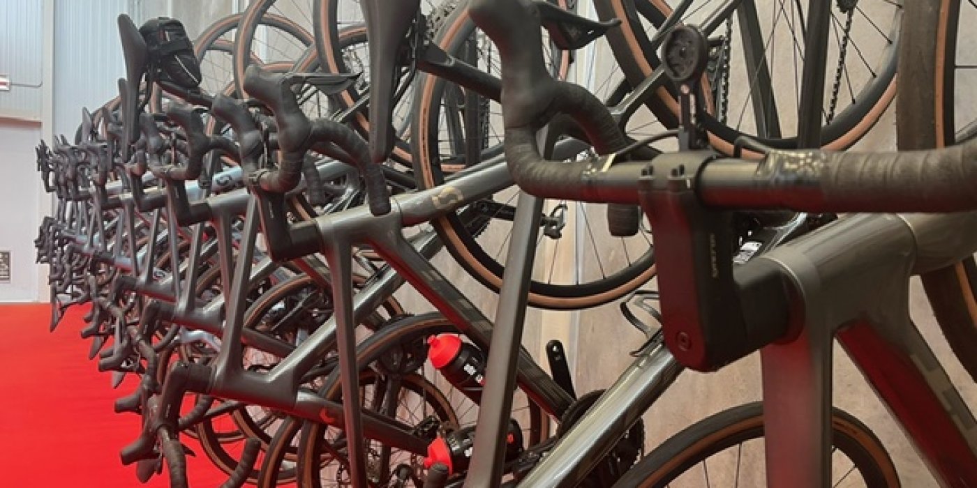 Wist je dat je bij Flammerouge ook een koersfiets kan huren?